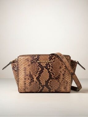 Michael Kors Snakeskin Embossed Crossbody Bag – EUC Glam Chic